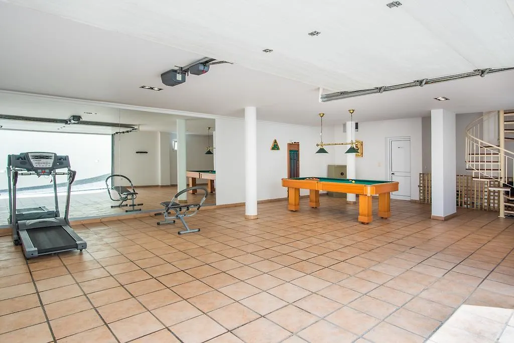 Villa America By Mhm Funchal  Funchal (Madeira)
